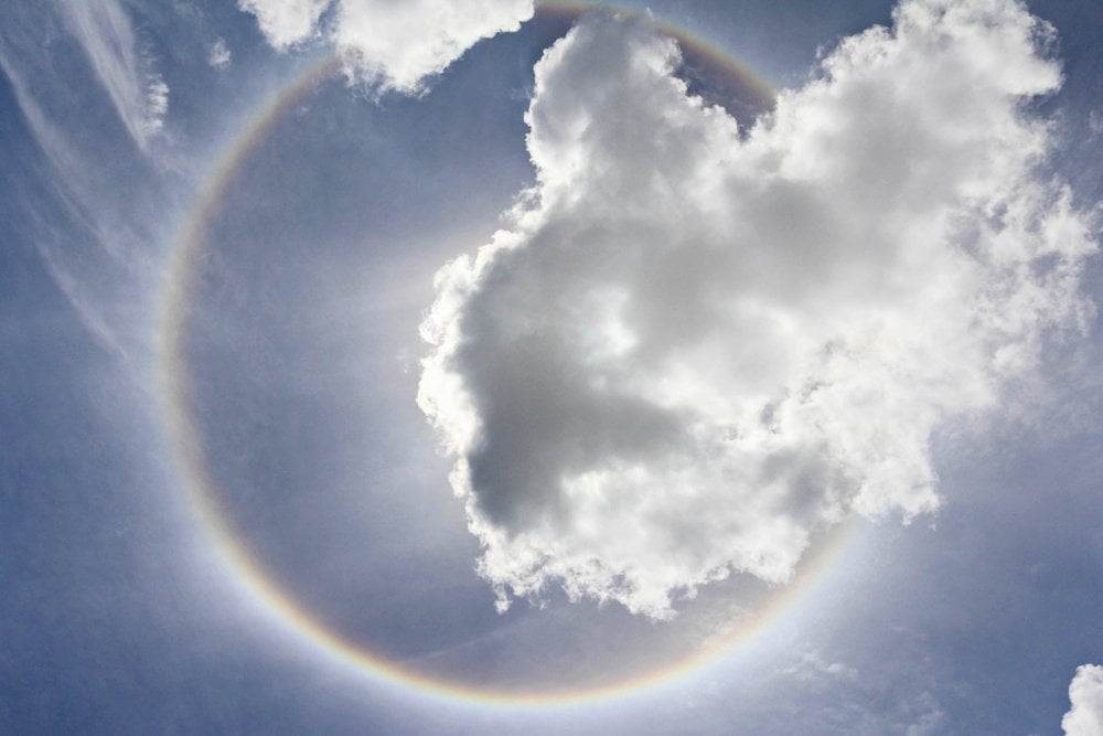 Raramente vemos um raimbow completo. (Créditos: Suwan Supavasit / shutterstock)