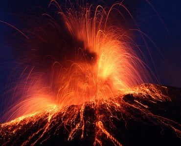 Volcano explosion163577228