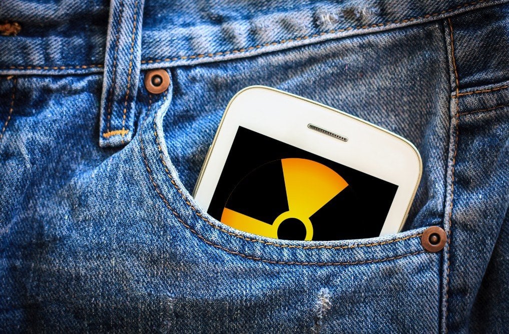 mobile phone in jeans pocket with black screen (Kwangmoo)