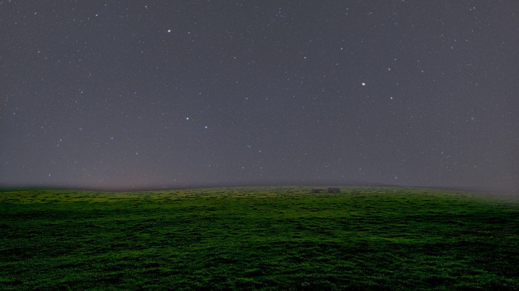 Céu nocturno brilhante