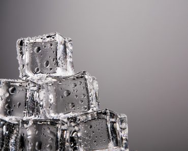 Cloudy vs Clear Ice – What's the Difference? Which is Better?