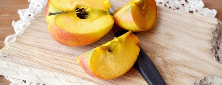 Brownish apple image