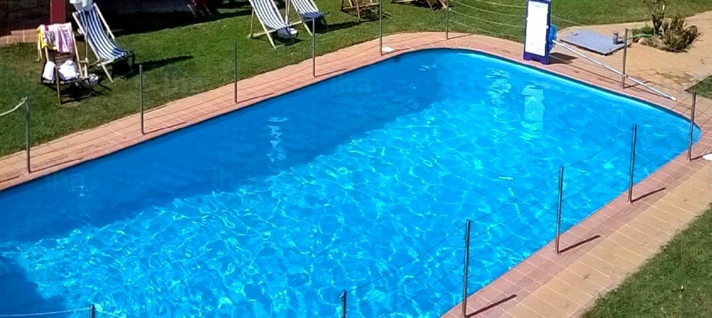 deep in ground pool