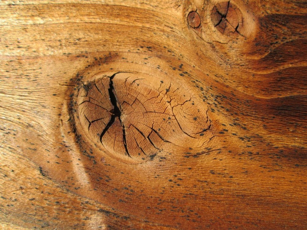 Knot on table furniture