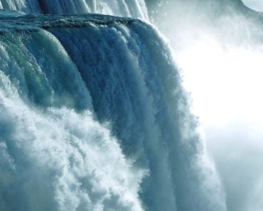 Niagara cases water waterfall