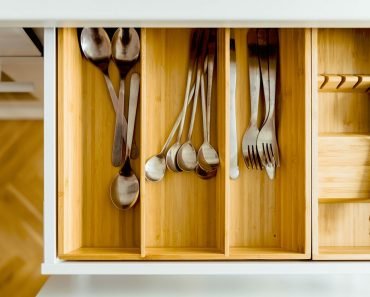 stainless steel Utensils fork knife spoon in drawer