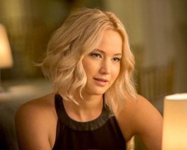 Jennifer Lawrence, blond hair