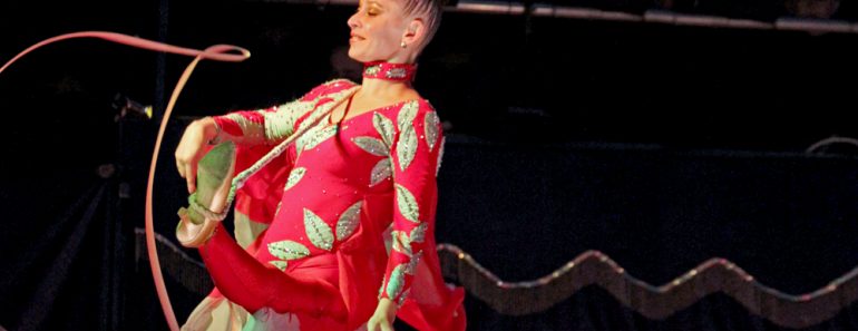 hair hanging, circus, dance, performance