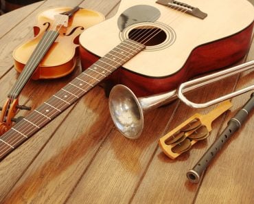 Guitar, trumpet, violin and music instruments - Image(Zheltyshev)s