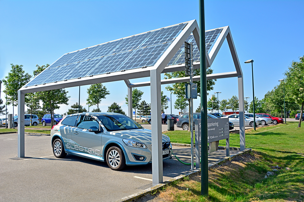 why dont we power cars with solar energy