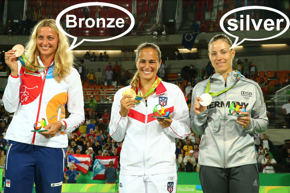 Monica Puig PUR and Angelique Kerber GER during medal ceremony after tennis women's singles final of the Rio 2016 Olympic Games( Leonard Zhukovsky)s