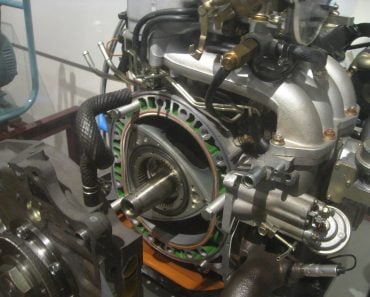 Wankel engine