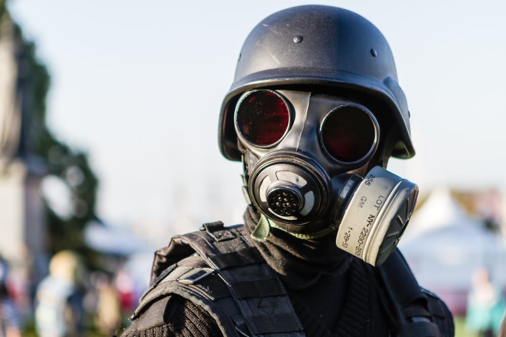 Police In Body Armour and gas mask(Nate Clark Images)S