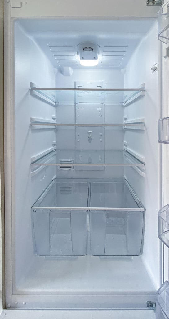 Why Does Food Stay Fresh For Longer If Stored In A Refrigerator?