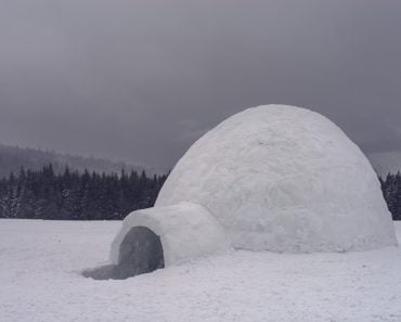 igloo in the high mountain