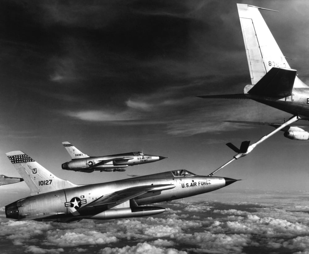 Fighters,Refuel,Over,Vietnam.,Us,Air,Force,F-105,Thunderchiefs,Refuel