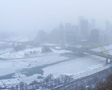 Downtown,Pittsburgh,During,Winter,Storm,Of,January,2014