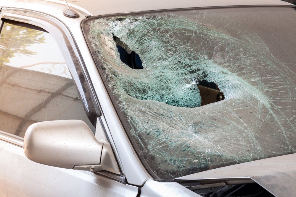 Want To Instantly Shatter A Car Window? Just Throw A Tiny Porcelain Bit