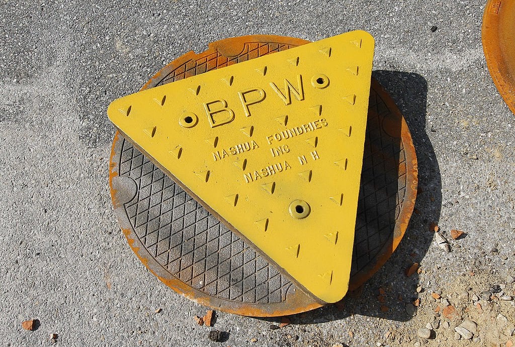 triangular-manhole-cover