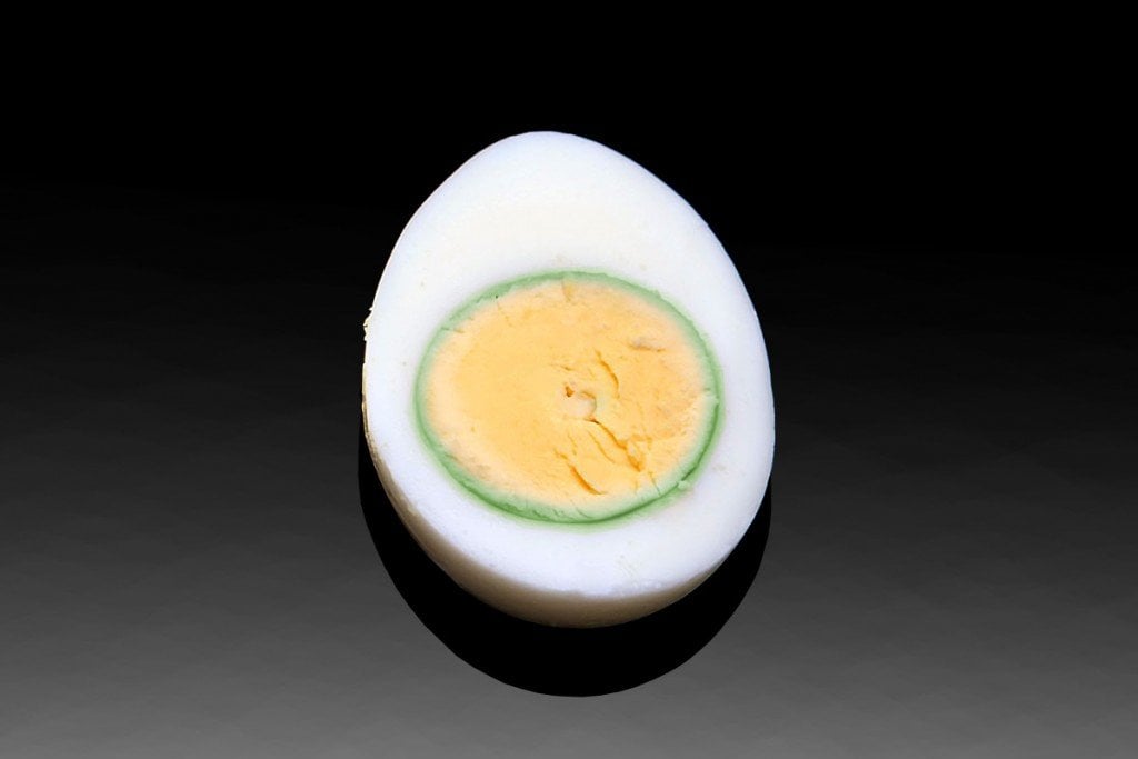 Why Does The Yolk Of An Overcooked Hard-Boiled Egg Become Green What Happens If You Boil A Rotten Egg