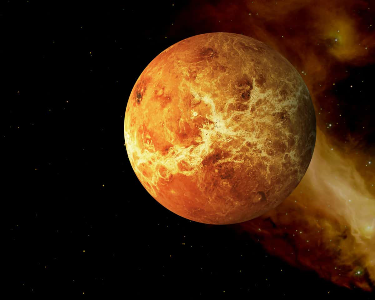 Why does Venus have no moons? 