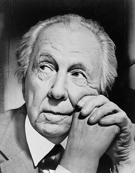 Architect Frank Lloyd Wright