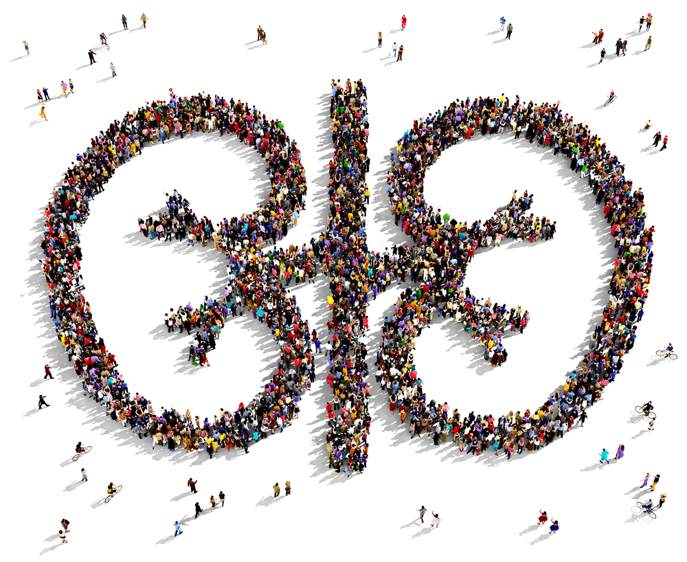 Large group of people seen from above gathered together in the shape of kidneys - Illustration(Arthimedes)s