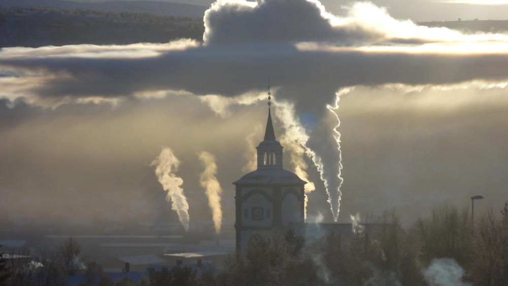 Visible temperature inversion in Røros Norway(ChuckNaage)S