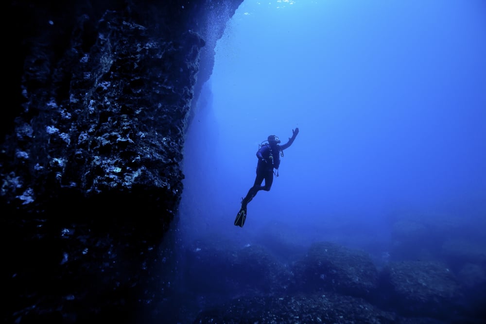 Diving the Blue Hole in Malta(EloyMR)s