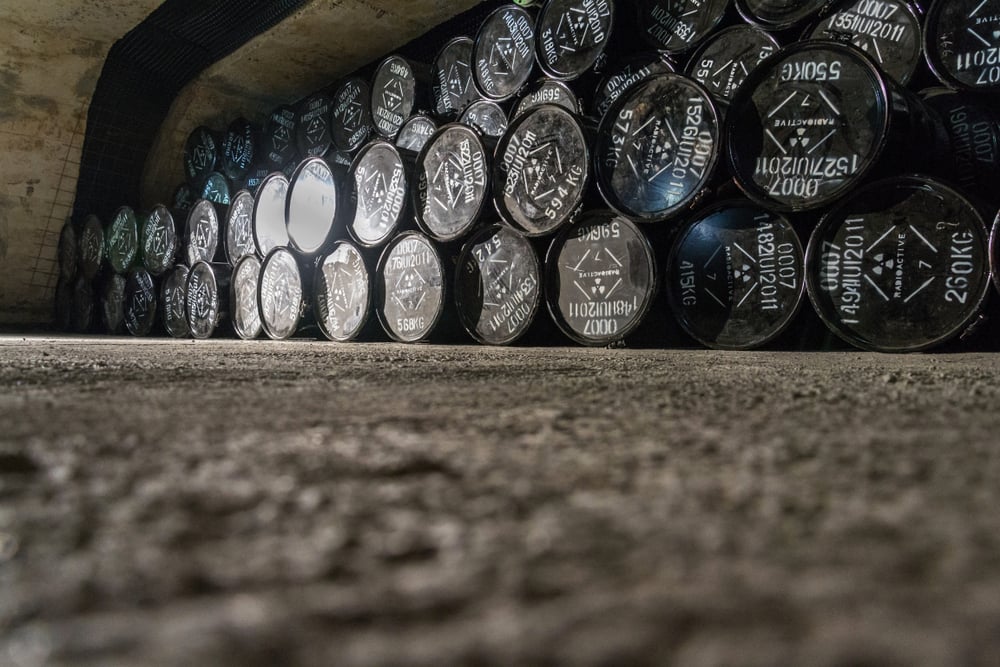 Radioactive waste package barrels in underground repository(josefkubes)s