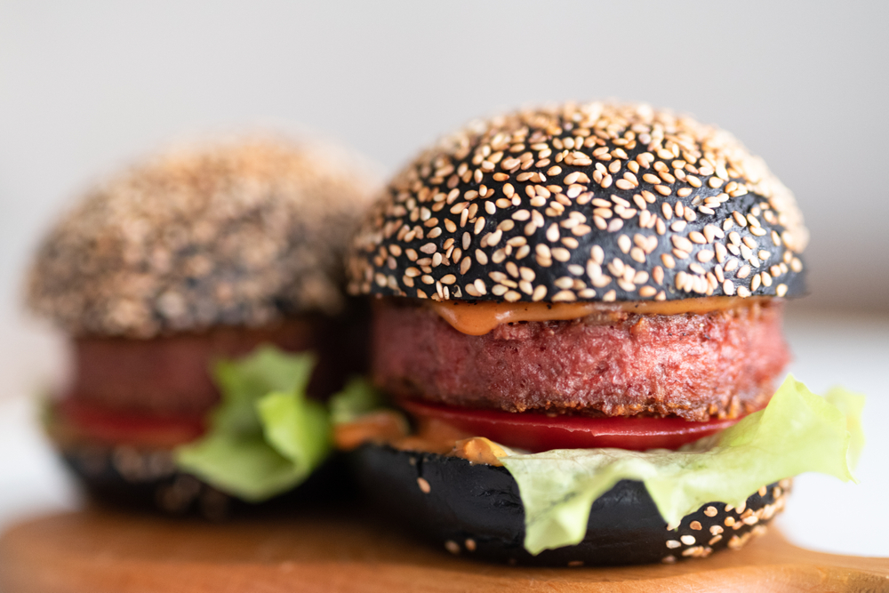 Feito em casa, hambúrguer, com, à base de vegetais, carne