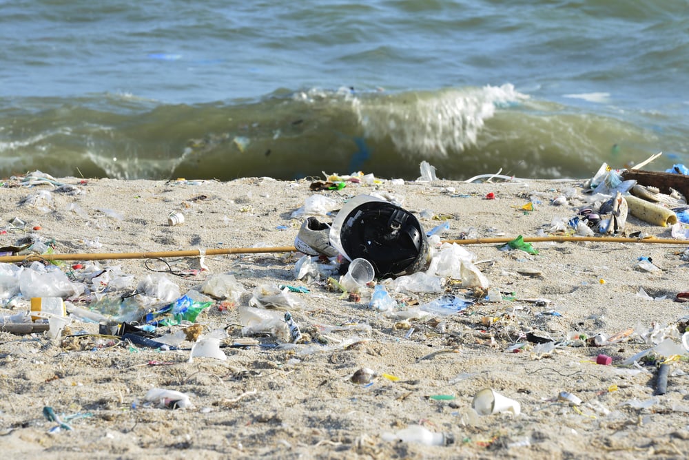 Beach,Pollution.,Plastic,Bottles,And,Other,Trash,On,Sea,Beach