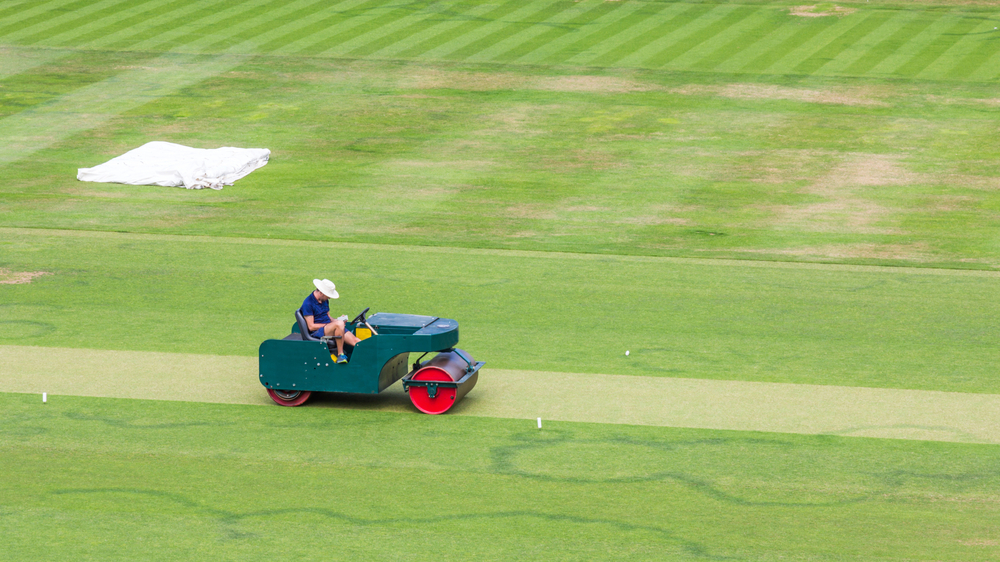 Cricket,Pitch,Roller