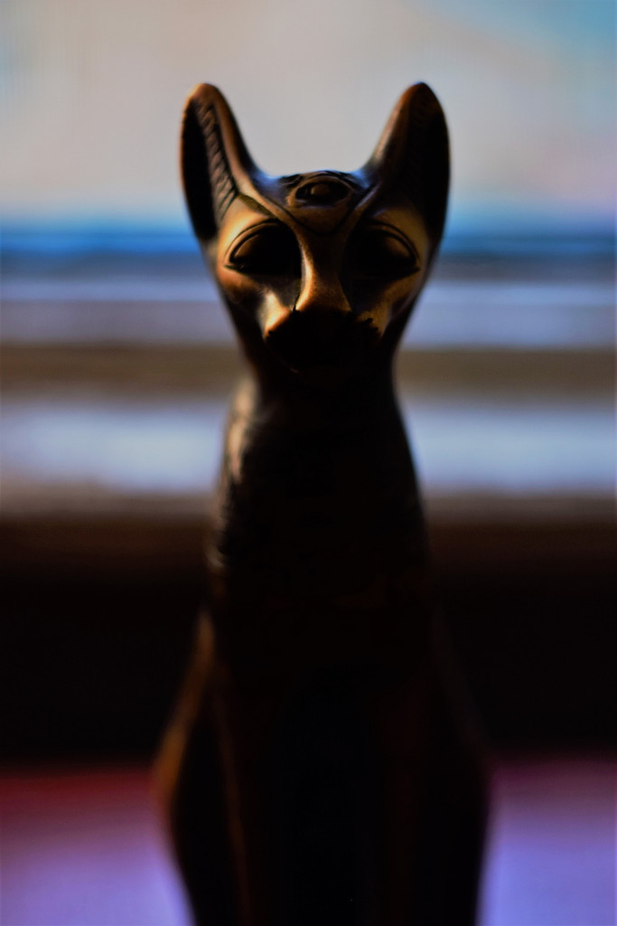 cat-figurine-7276897_1920