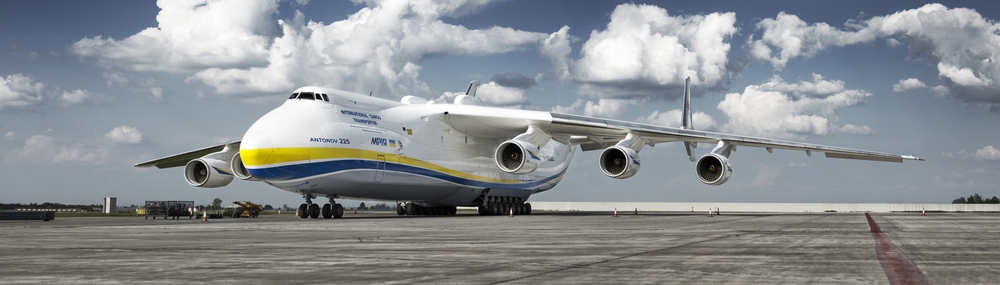 Prague,,Czech,Republic,-,May,10,,2016.,Antonov-225,Mriya,-